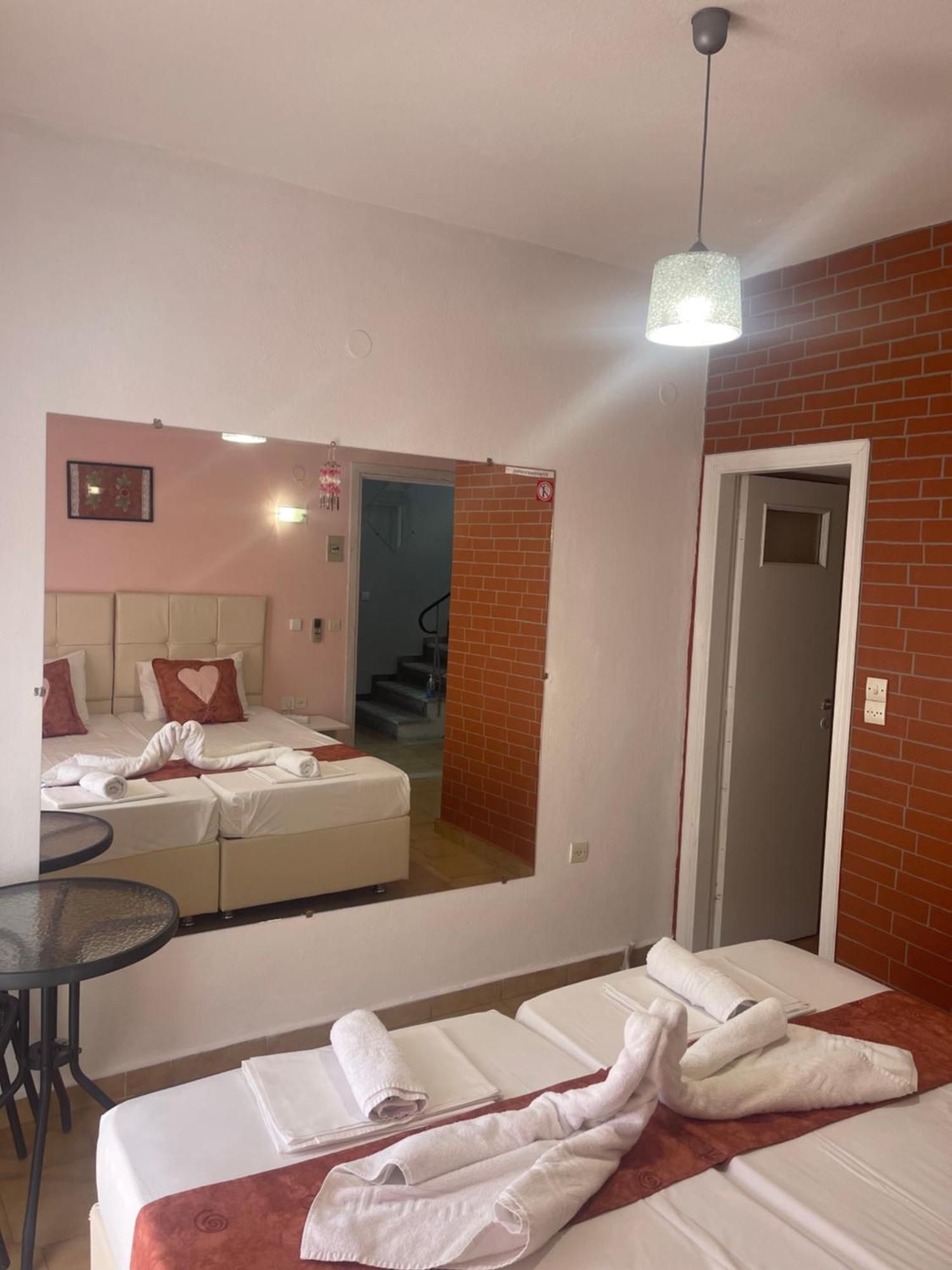 Pansion Katerina Hotel Skala Eresou Exterior photo