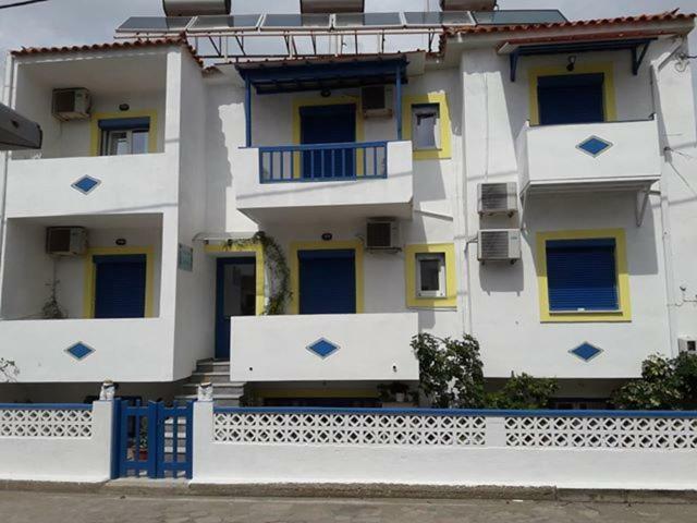 Pansion Katerina Hotel Skala Eresou Exterior photo